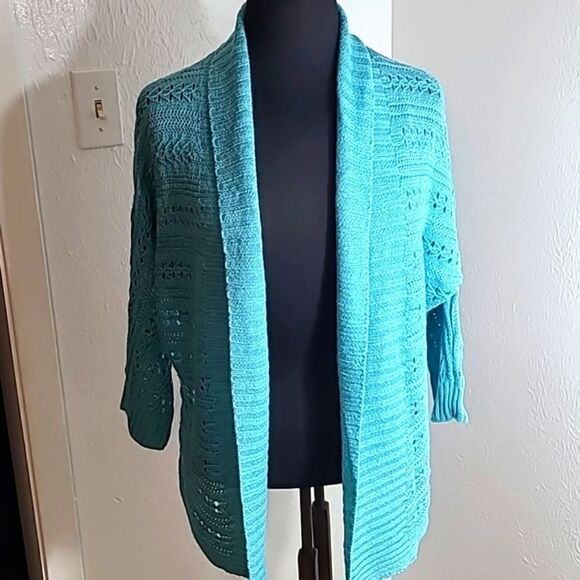 St. John's Bay Lightweight Sweater, Size Small,  Turquoise - Picture 1 of 5
